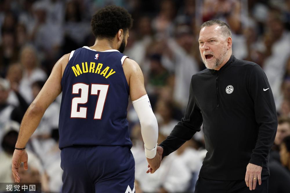 这一幕不仅 这一幕不仅