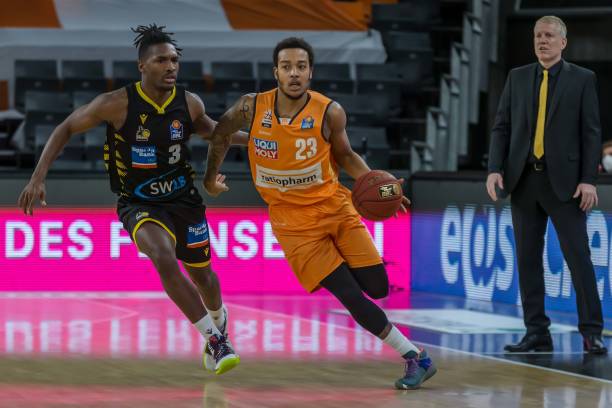 阵容深度 阵容深度