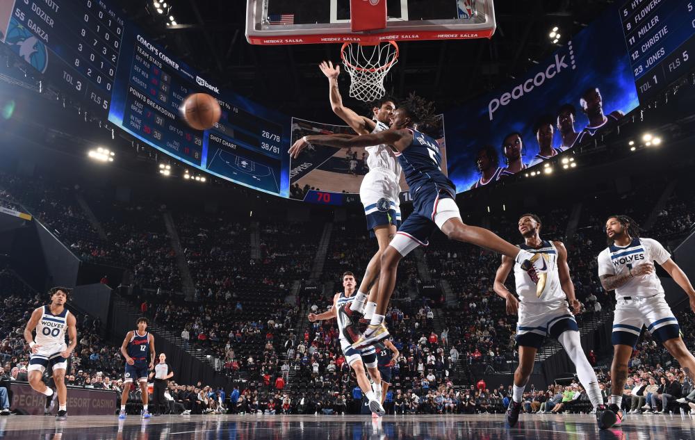 还在防守中 还在防守中